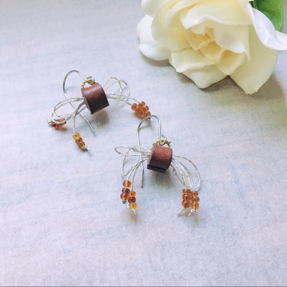 Caramel and Silver Bows Leather Center Earrings - Picture 2 of 5